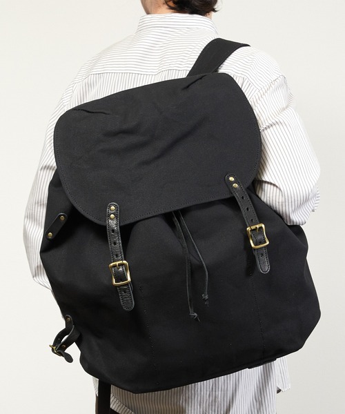 国内未発売】ノースフェイス バックパック 30L 刺繍ロゴ バンダナ柄 