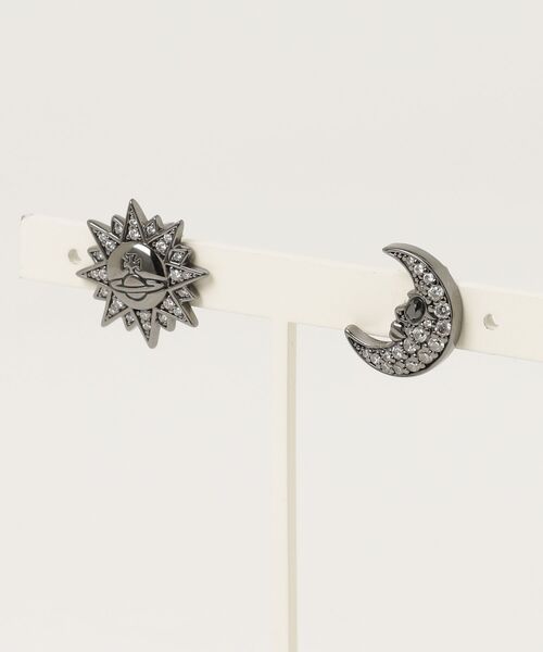 VIVIENNE WESTWOOD | ピアス（両耳用） - Buyee, an Online Proxy
