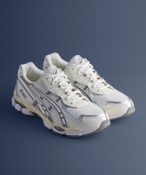 【極美品】ASICS GEL-NYC 2055 クリーム/カーボン 26cm 極美品】ASICS GEL-NYC 2055 クリーム/カーボン 26cm - メルカリ