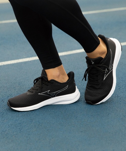 大特価！早い者勝ち！Mizuno Wave Mercury シューズ 黒靴紐付き 大特価！早い者勝ち！Mizuno Wave Mercury シューズ 黒靴紐付き