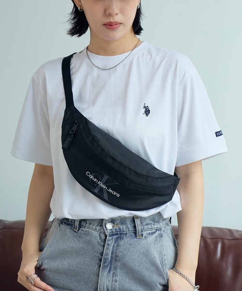 カルバンクラインジーンズ　モノグラムソフトウェストバッグ Calvin Klein Jeans - MONOGRAM SOFT WAISTBAG 38 AOP