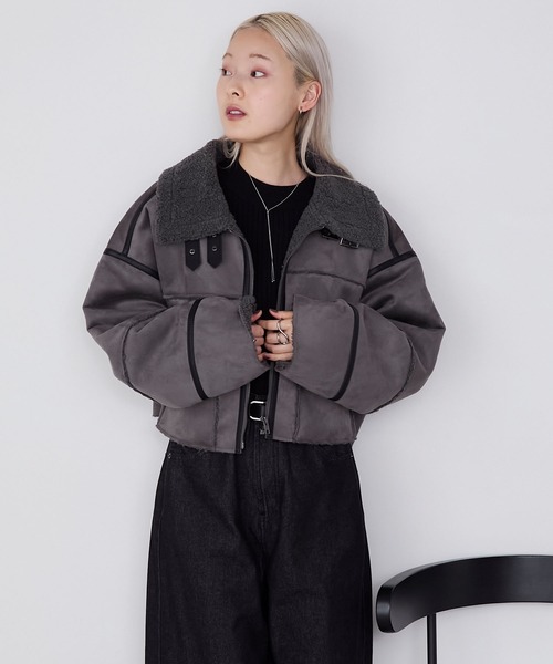 エンポリオアルマーニ ショート丈 コート ジャケット ヴィンテージ Emporio Armani vintage 90s black genuine leather short trench