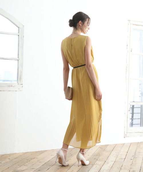 Dorry Doll プリｰツ加工サイドスリット入りアイラインロングワンピース パールビジューバックル細ゴムベルト付き Buyee An Online Proxy Shopping Service Shop At Zozotown Bot Online