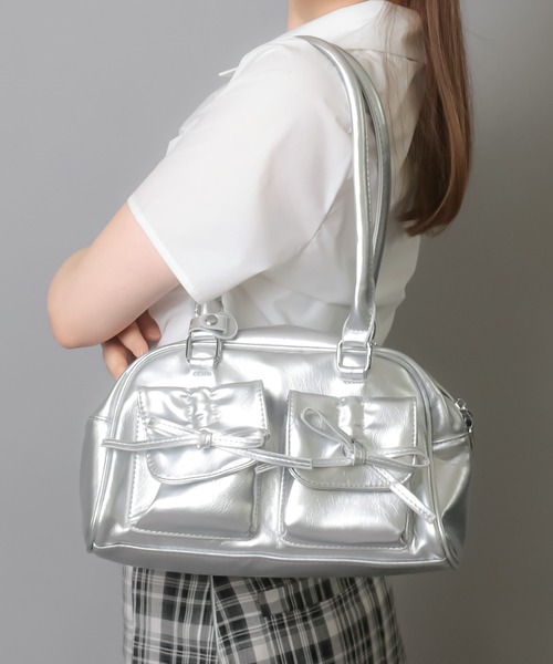 コリンシアン セレクト500 リュングベリ　ロッベン　セット SPINNS | リボンポケット 合皮ハンドバッグ / 500mlペットボトル