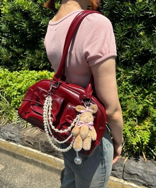 SPINNS | リボンポケット 合皮ハンドバッグ / 500mlペットボトル収納