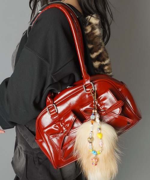 SPINNS | リボンポケット 合皮ハンドバッグ / 500mlペットボトル収納