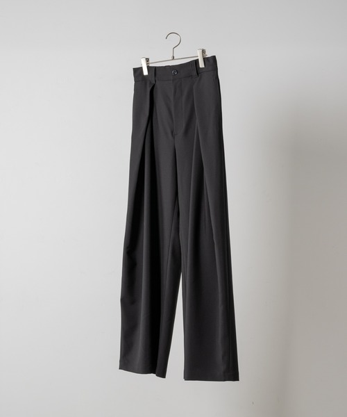 SOERTE | 3tuck wide balloon trousers / 3タックワイドバルーン