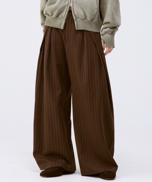 SOERTE | 3tuck Wide Balloon Trousers / 3タックワイドバルーン