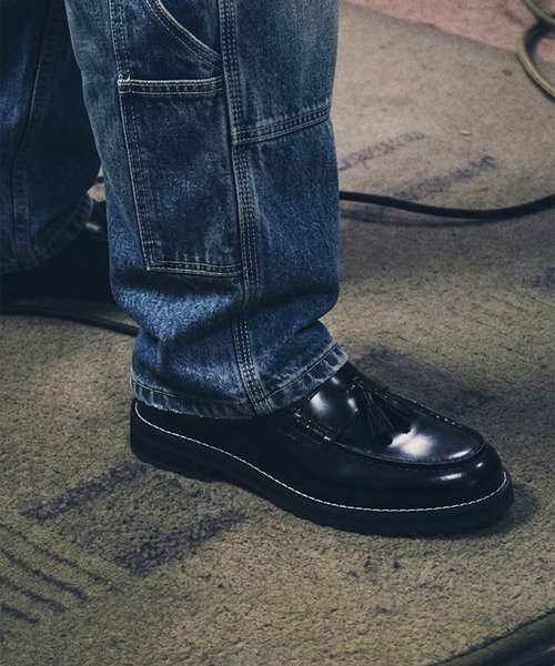 LONDON SHOE MAKE | ＋4.5㎝ 牛革 タンクソール タッセルローファー