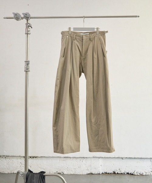 NVRFRGT | 2TUCKED CURVED LEG TROUSERS - Buyee, an Online Proxy