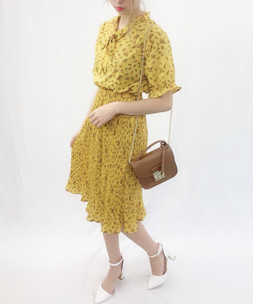 Spiga ﾎﾞｳﾀｲ半袖花柄ﾜﾝﾋﾟｰｽ B Buyee An Online Proxy Shopping Service Shop At Zozotown Bot Online