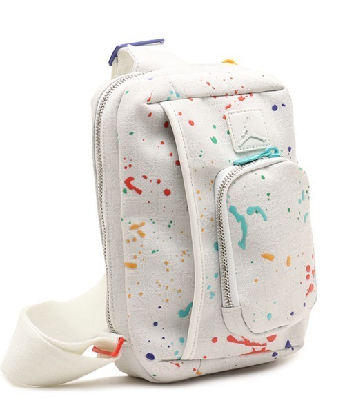 【JORDAN】JAM MONOGRAM SLING BAG ジョーダン バッグ JORDAN JAM MONOGRAM SLING BAG WHITE（ジョーダン モノグラム