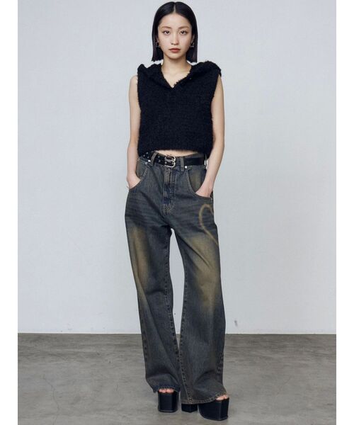 新品・未使用　グラフィックルーズジーンズ 95383180_b_02_500.jpg