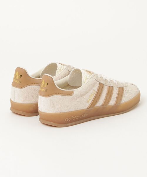 ADIDAS | 【ホワイト ZOZO別注カラー】ガゼル インドア