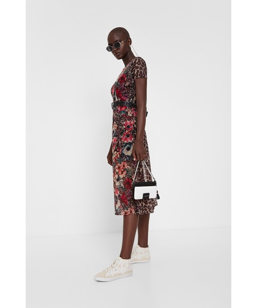 Desigual 年春夏 花と動物柄ワンピース Buyee Un Servicio De Compra De Proxy En Linea Compre En Zozotown