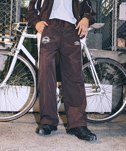 UMBRO DOORS 別注nylon pants ナイロンパンツ UMBRO/別注 Nylon Wide Pants｜Daytona Park(FREAK'S STORE公式通販)