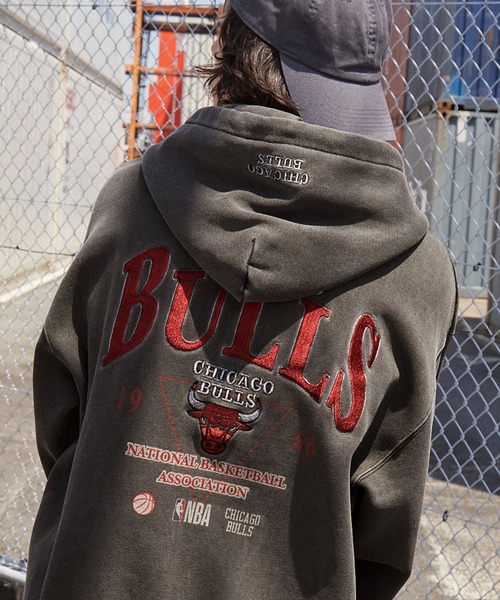 NBA | NBA/エヌビーエー 別注 チームロゴ刺繍バックデザイン