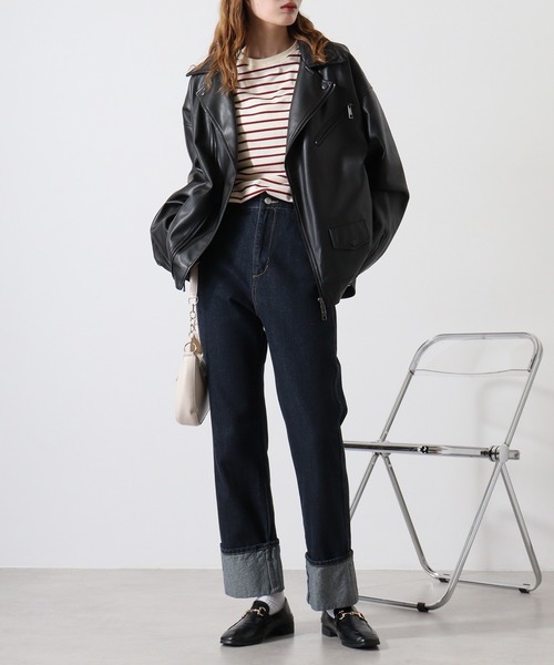 SUGGESTION | Big silhouette fake leather short jacket