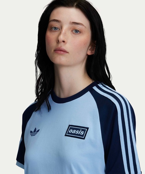 ADIDAS | adidas Originals × Oasis ツアースリーストライプス Tシャツ