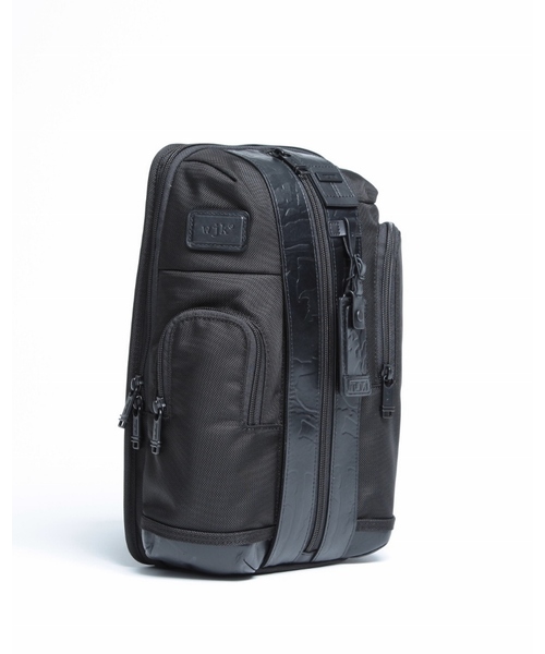 tumi smith sling review