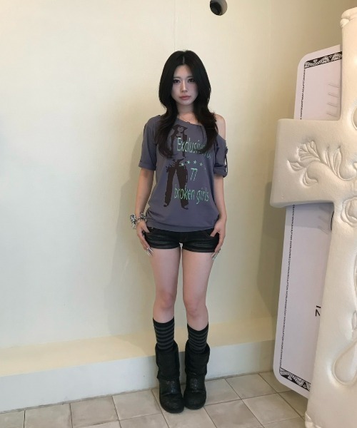 SCULPTOR | Broken Girls Roll Up Tee - Buyee, an Online Proxy