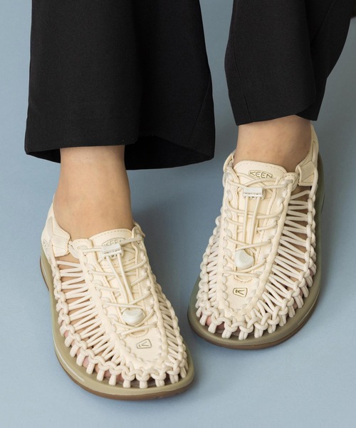 履いてるだけでオシャレ確定!週末限定値下!未使用!KEEN UNEEKII 28 KEEN | UNEEK / ユニーク/ レディース スニーカーサンダル