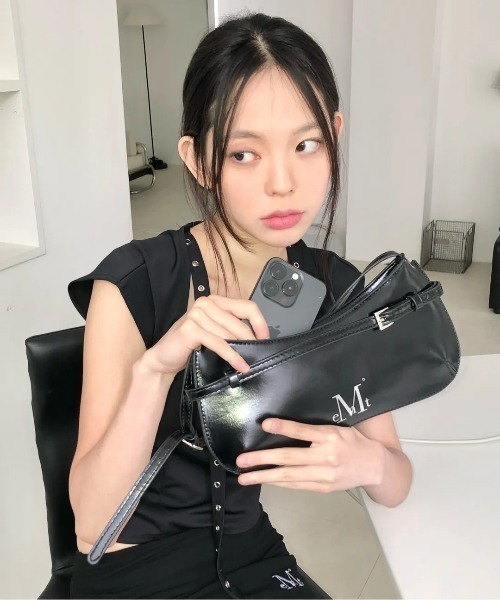 [MUCENT] EREN BELT STRAP LEATHER SHOULDER バッグ★韓国★ MUCENT | 【日本未発売/WEB限定】MUCENT(ムセント)/ベルト