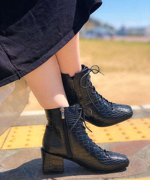 Sugar Sugar Sugar Sugar シュガーシュガー レースアップショートブーツ Buyee An Online Proxy Shopping Service Shop At Zozotown Bot Online