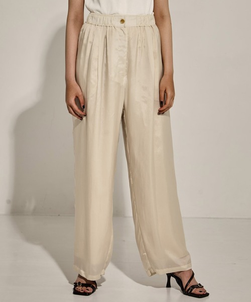 CLANEクラネ完売◾️フィットフレアセンタープレスパンツベージュ0松本恵奈着用 2025秋冬新作 ファッション CLANEクラネ完売◾️フィットフレア