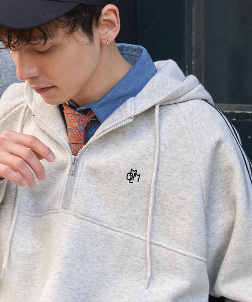 関税/送料込★SANSAN GEAR X LOL★[24FW] BARON PIT T-SHIRT MONO-MART LADY'S | ワンポイント刺繍ハーフジップライン