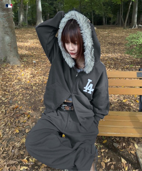 SEDACLE | 【別注】MLB/刺繍フェイクファーフードパーカー - Buyee, an