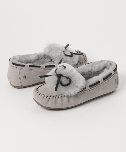 EMU Australia シルバー ファー リボン付きモカシン EMU Australia シルバー ファー リボン付きモカシン