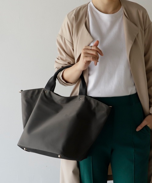 Vitafelice 本革ハンドルナイロン2wayトートバッグ Buyee An Online Proxy Shopping Service Shop At Zozotown Bot Online