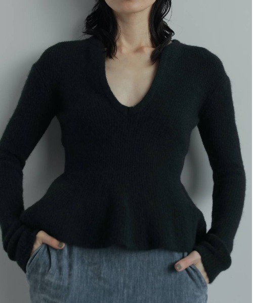 【eeeriさま専用】Soft Peplum knit/anuke ANUKE | Soft Peplum Knit - Buyee, an Online Proxy Shopping Service