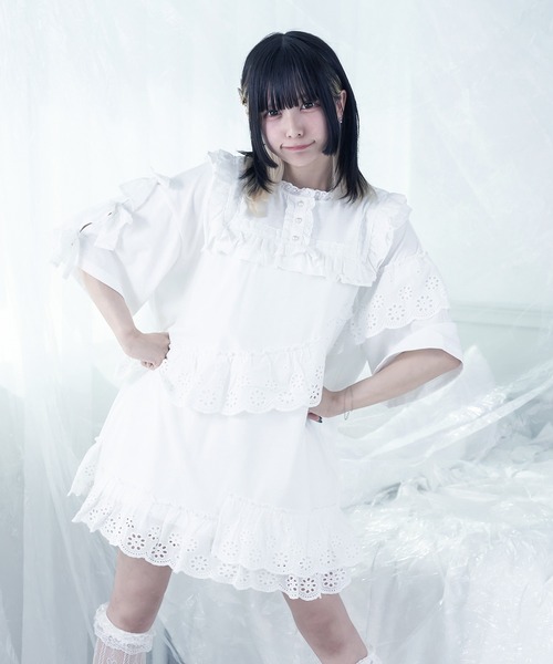 Pal elfy（パルエルフィー）　コットンレース付きビッグTシャツ PAL ELFY | コットンレース付きビッグTシャツ - Buyee, an