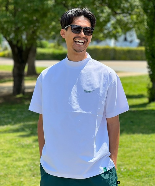 Rivvia Projects × PGC VV PGC M/NECK RASH Rivvia Projects × PGC VV PGC M/NECK RASH RIVVIA PROJECTS