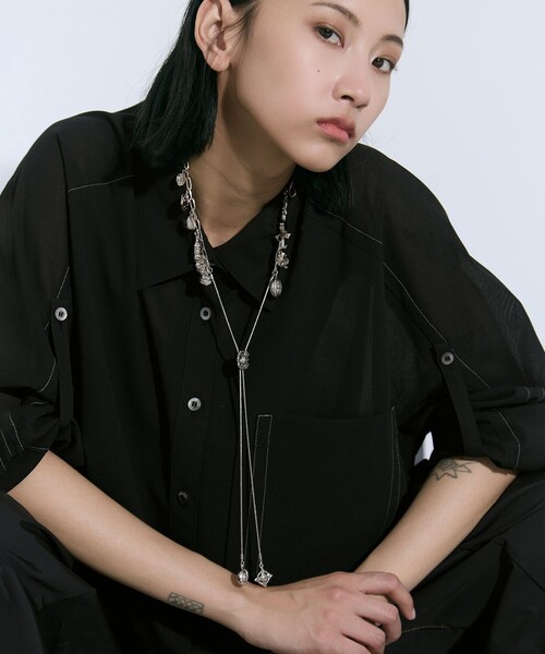 TOGA PULLA | 【TOGA PULLA/トーガプルラ】Metal motif loop tie