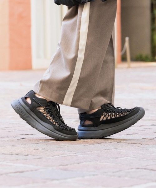 KEEN UNEEK WK 26cm ブラック サンダル KEEN（キーン）UNEEK WK（ユニーク ダブルケー）メンズ サンダル
