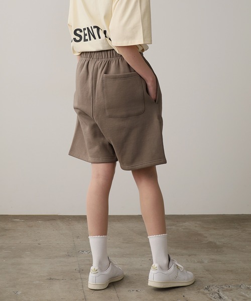 Fear of God Essentials 1977 ショートパンツ M