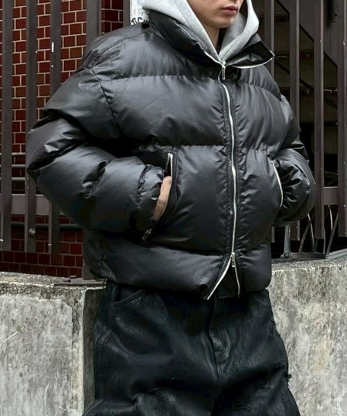 Chikashitsu + チカシツプラス　クロップド　パティングジャケット CHIKASHITSU + | 【Chikashitsu +】cropped puffer jacket