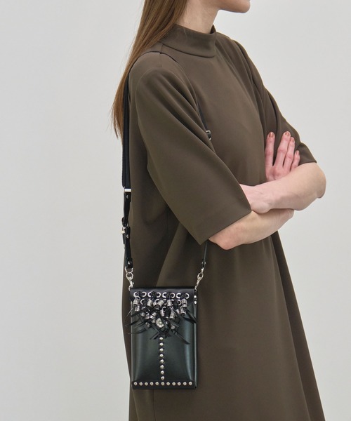 TOGA PULLA ショルダーポーチ TOGA PULLA/トーガプルラ】Leather shoulder pouch/レザー