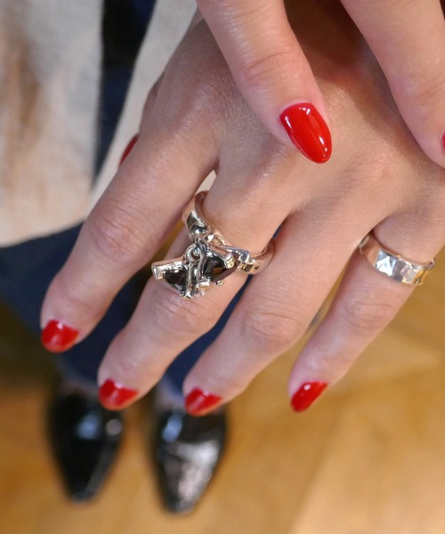 e.m. ゆれリング　ブラックジルコニア E.M. | SILVER925ブラックジルコニアゆれリング/メンズ/レディース