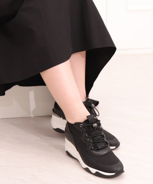 DIANA | 【6cm】撥水加工ニット ヒールアップスニーカー - Buyee