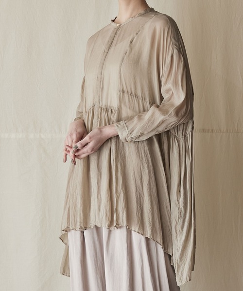 トップス suzuki takayuki broad blouse suzuki takayuki（スズキタカユキ）の「broad blouse【web 限定商品