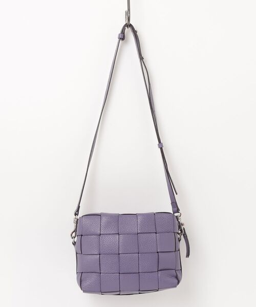 美品⭐️IACUCCI ベルタ XS CERVO IACUCCI | ベルタ XS CERVO ショルダーバッグ - Buyee, an Online