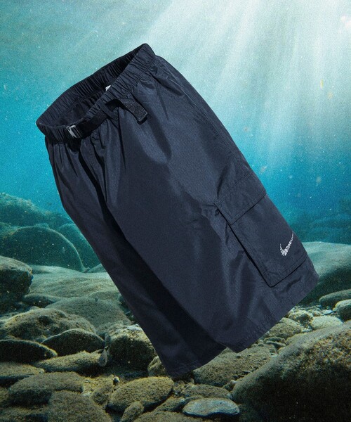 ナイキ NIKE スマイルロゴ スイムショートパンツ 白黒