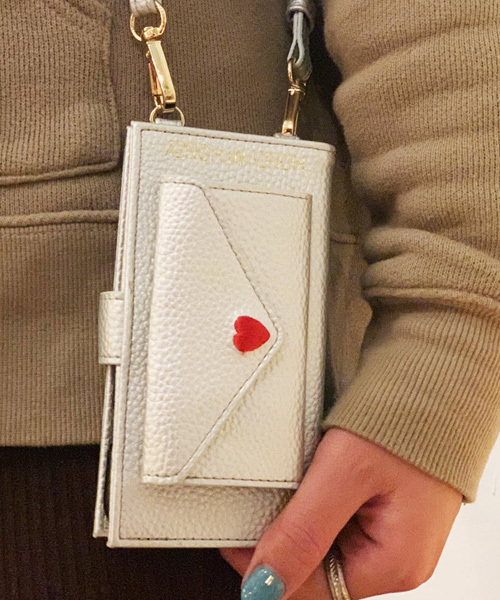 Gizmobies Iphoneケース Kwh ケーダブルエイチ Iphonexs Max スクエア型 ガラスケース Gizmobies ギズモビーズ Buyee An Online Proxy Shopping Service Shop At Zozotown Bot Online