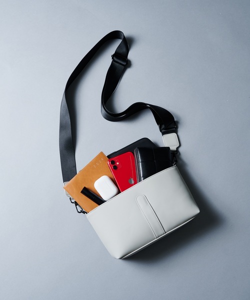 UNITED TOKYO | 再入荷決定！【EC バッグ月間売上No.1】MINI POSTMAN 