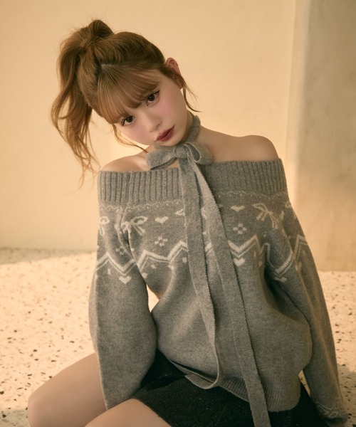 TITTY&CO. | ノルディック柄リボン付きオフショルダーニット - Buyee