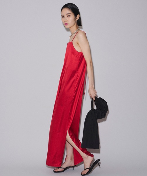 Fastener slit satin dress ブラック Fastener slit satin dress/ファスナースリットサテンドレス